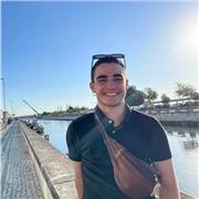 Chico de 22 años interesado en dar clases de ingles y matematicas